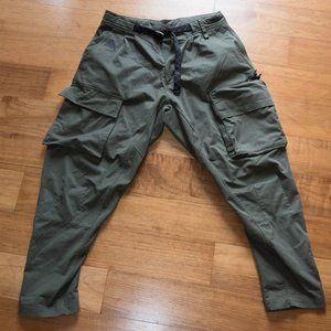 Nike ACG Men's Woven Cargo Pants, Size Small